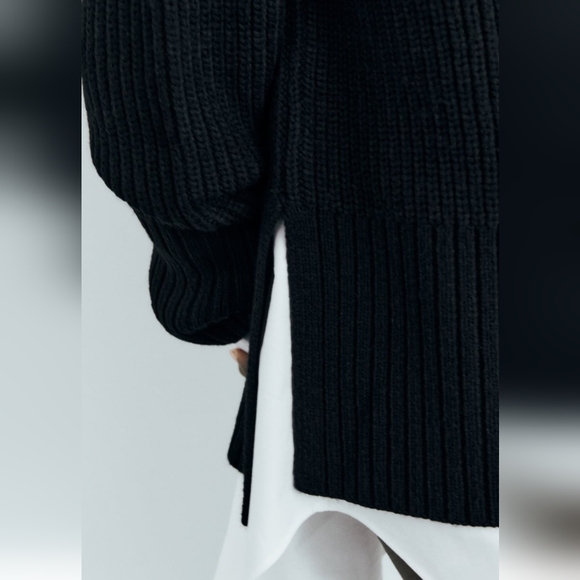 ZARA Ribbed crew neck - Picture 2 of 3